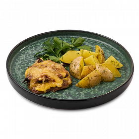 Мясо по-французски с отварным картофелем  обед